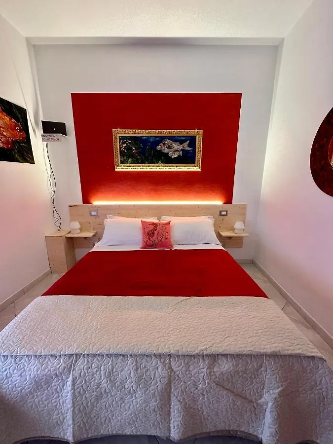 Casa Del Palombaro Guest House Le Grazie Italy
